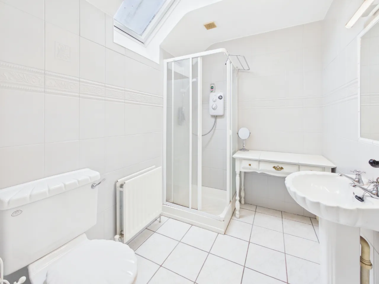 Photo of Commercial Premises & 5-Bed House, Hollyford Village, Hollyford, Co. Tipperary, E34 HR25