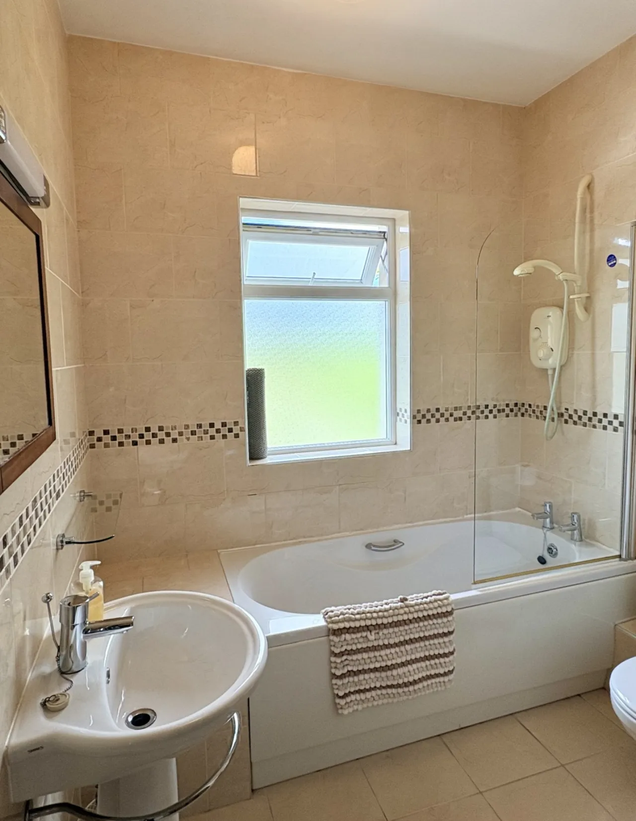 Photo of 4 Upper Canon's Lane, Clifden, Co.Galway, H71 RH97