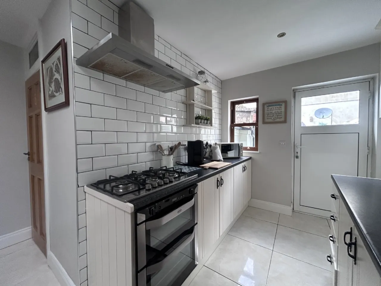 Photo of 83 Main St, Cashel, Co Tipperary, E25AC97