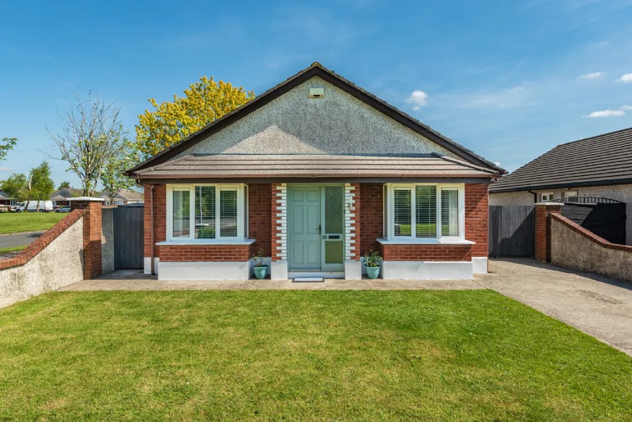 Photo of 25 Dreenane Park, Derrinturn, Carbury, Co. Kildare, W91 C7V2