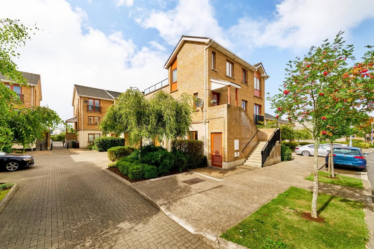 Photo of 68 Annfield Drive, Castleknock, Dublin 15, D15 Y5P0