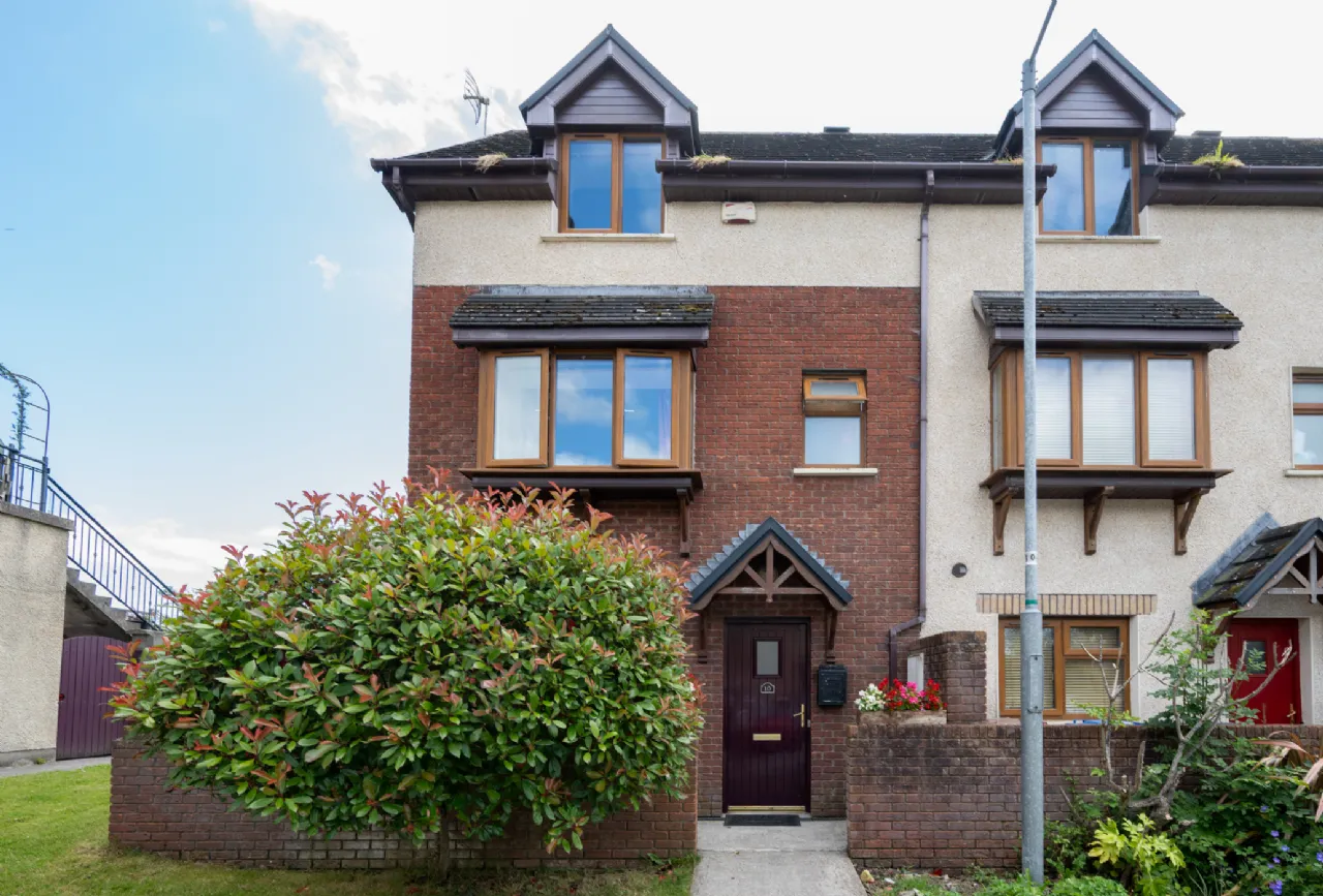 Photo of 10 Oakbrook, Castlelake, Carrigtwohill, Co. Cork, T45 XT20