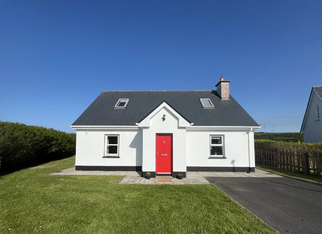 Photo of 13 Cluainín Na MBó, Enniscrone, Co Sligo, F26 W925