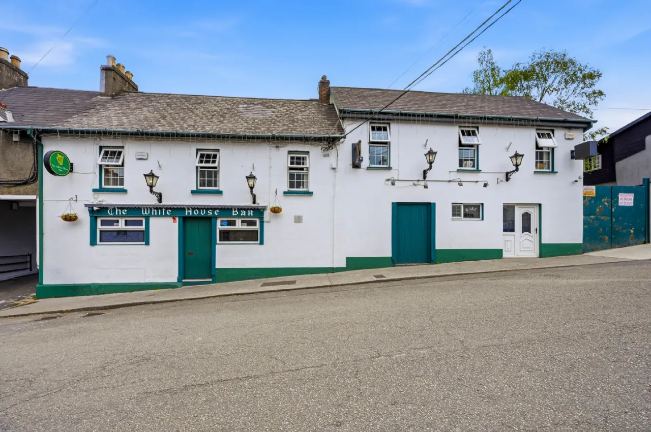 Photo of The White House Bar, 99 The Shannon, Enniscorthy, Co. Wexford, Y21 FY81