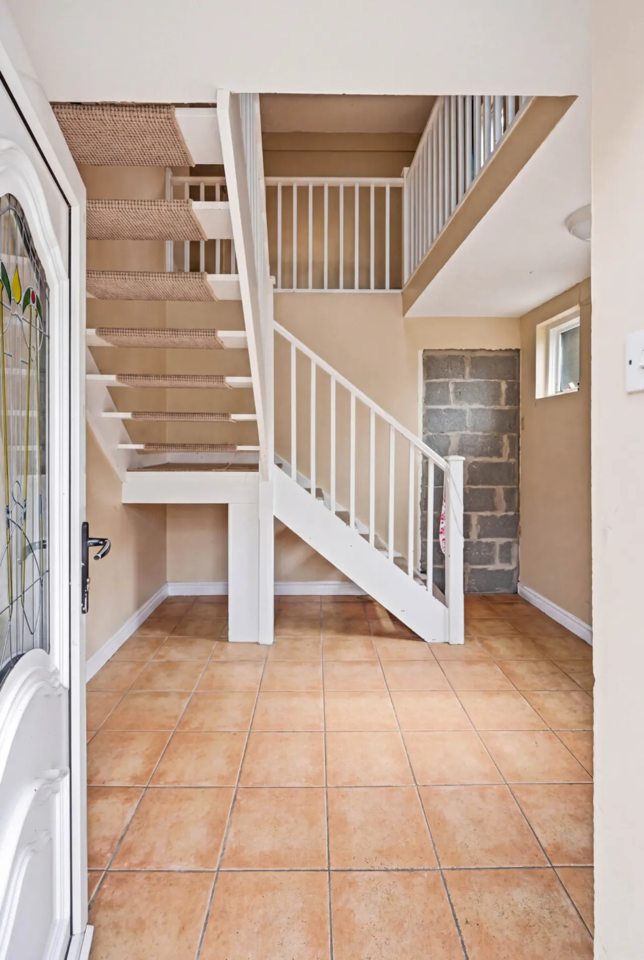 Photo of The White House Bar, 99 The Shannon, Enniscorthy, Co. Wexford, Y21 FY81