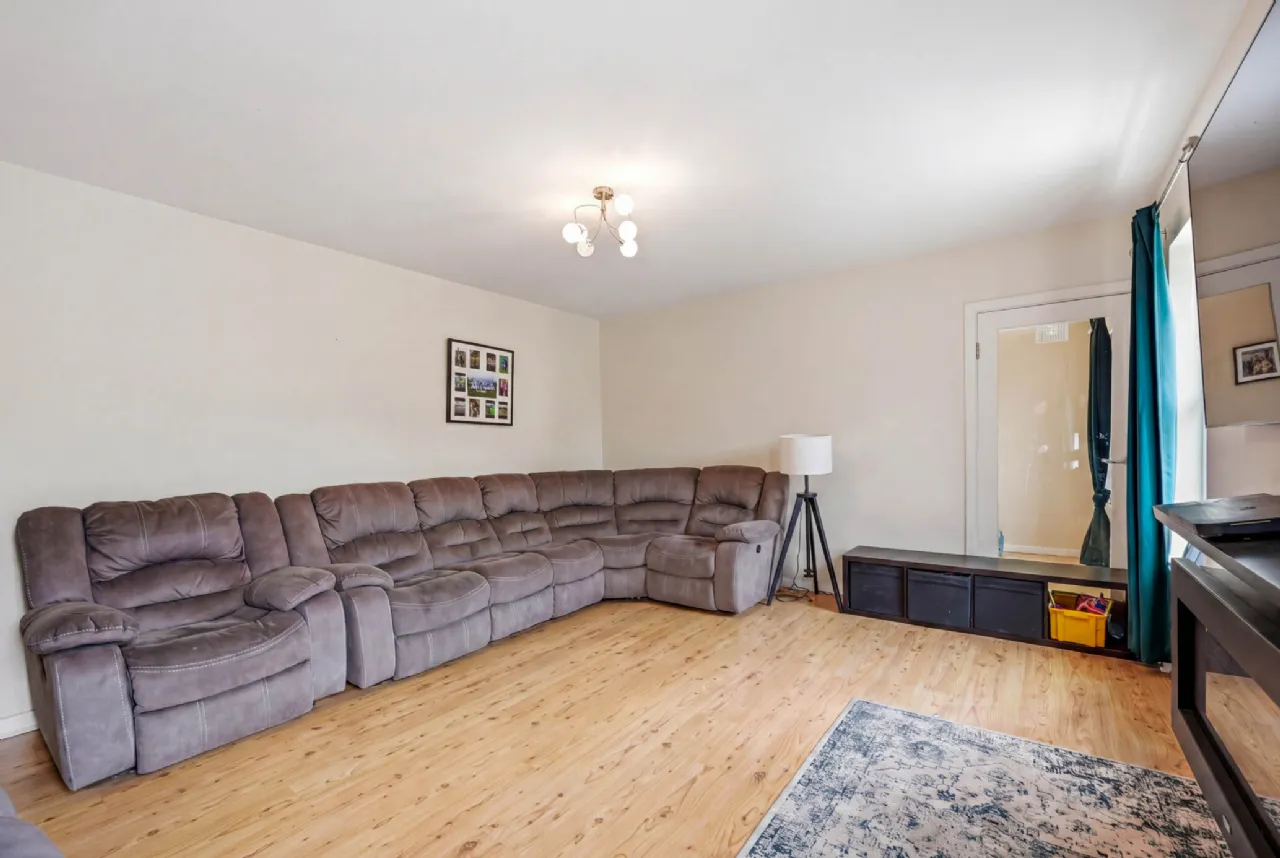 Photo of The White House Bar, 99 The Shannon, Enniscorthy, Co. Wexford, Y21 FY81