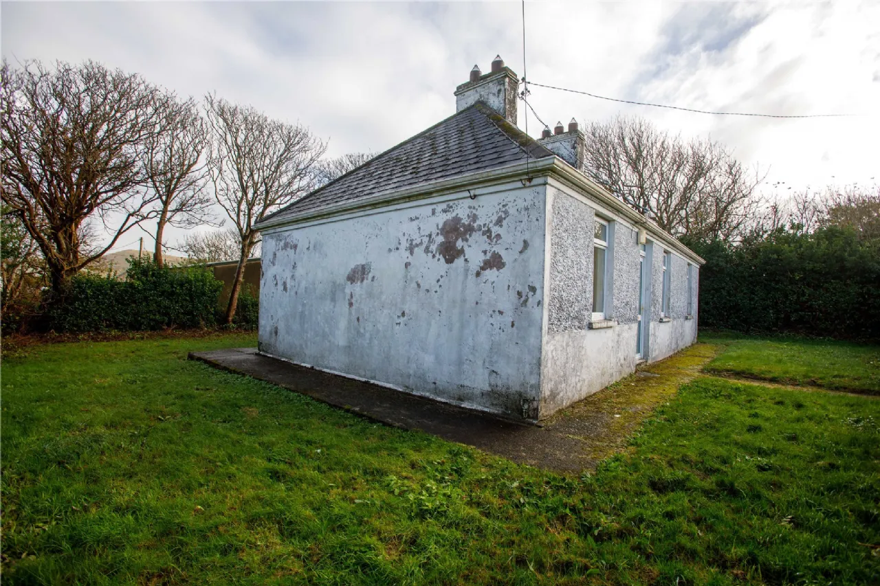 Photo of Baile An Eanaigh, Ballyferriter, Co. Kerry, V92 R243