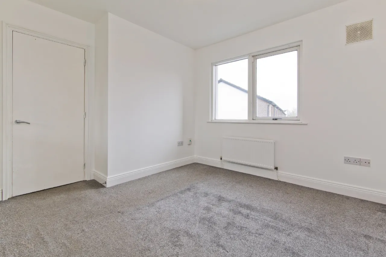 Photo of 17 Hunters Court, Hunterswood, Ballycullen, Dublin 24, D24 X8H1