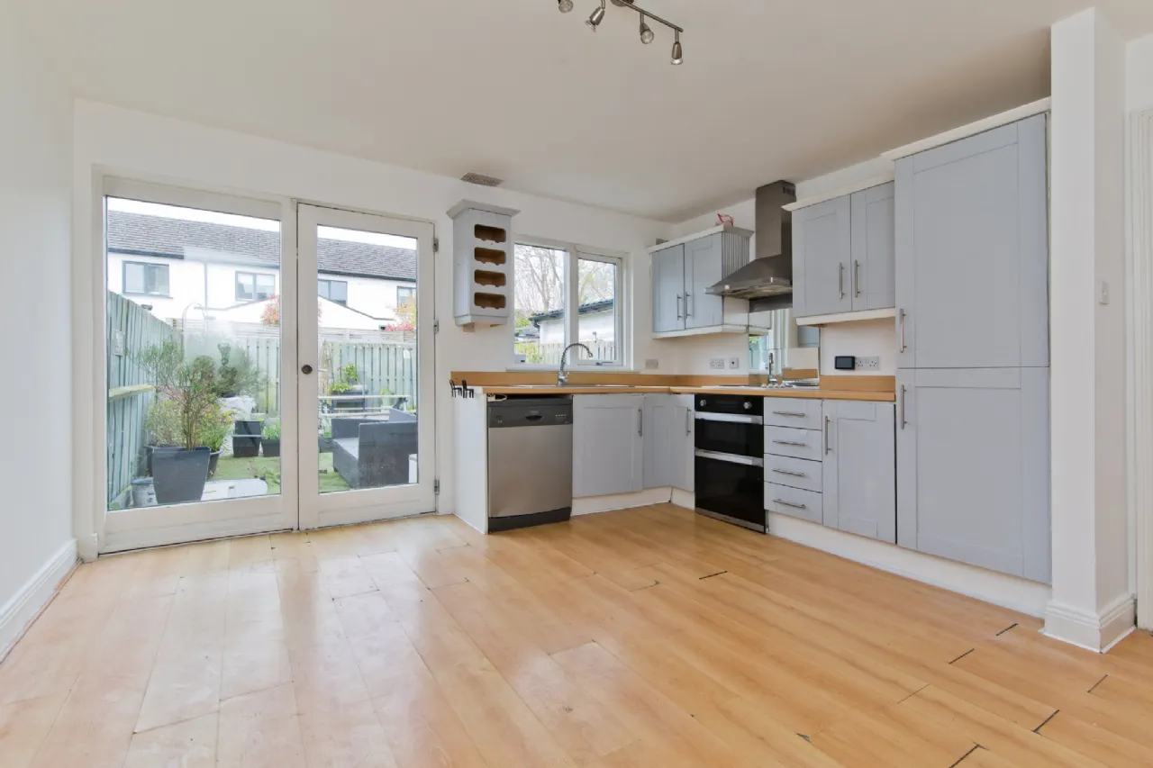 Photo of 17 Hunters Court, Hunterswood, Ballycullen, Dublin 24, D24 X8H1