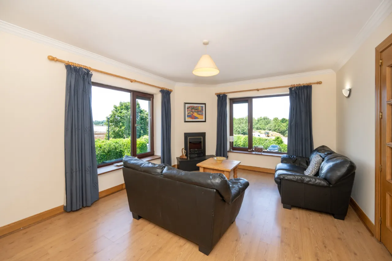 Photo of 3 Ronayn's Court, Rochestown, Cork, T12RW22