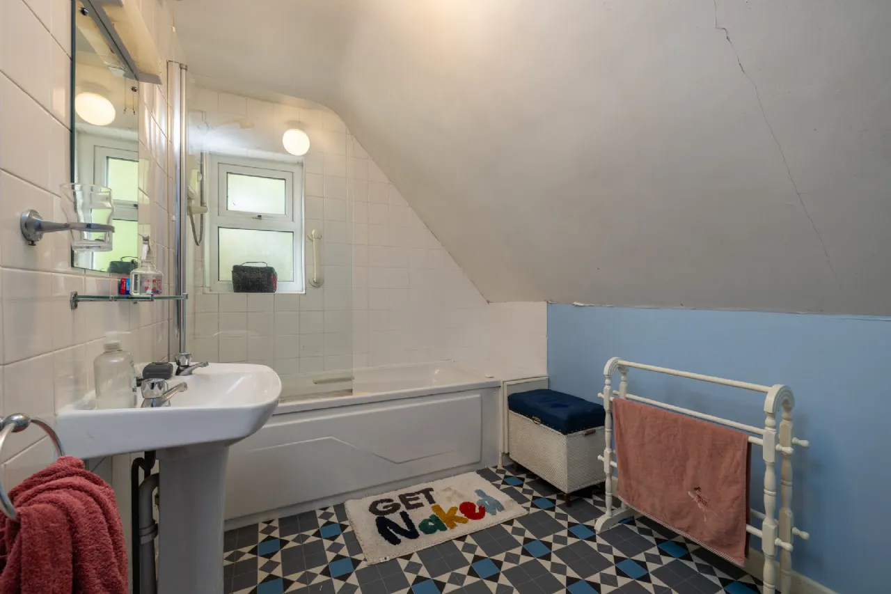 Photo of Moss Cottage, Hospital Hill, Bunclody, Co. Wexford., Y21N884