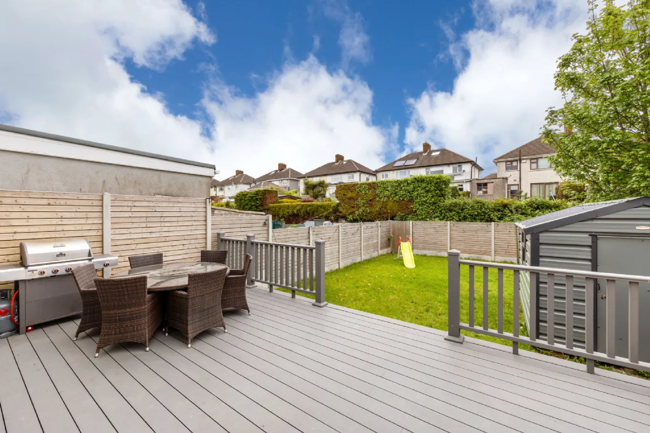 Photo of 10 Collins Park, Beaumont, Dublin 9, D09 W6V3