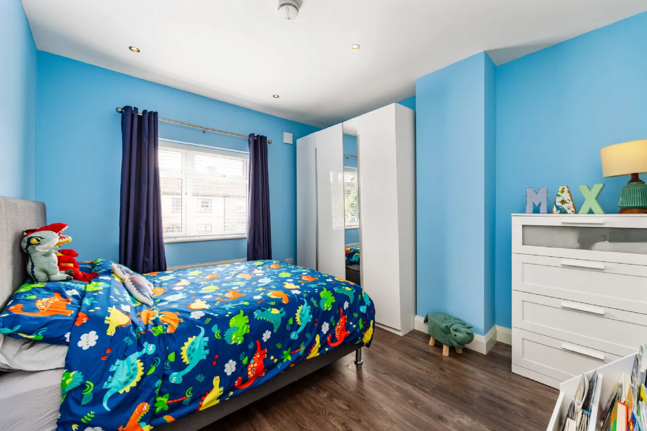 Photo of 10 Collins Park, Beaumont, Dublin 9, D09 W6V3