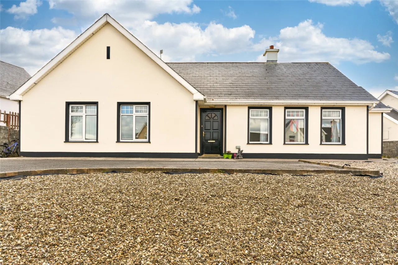 Photo of 10 Cluain Ard, Kilmaley, Ennis, Co Clare, V95 W9Y6