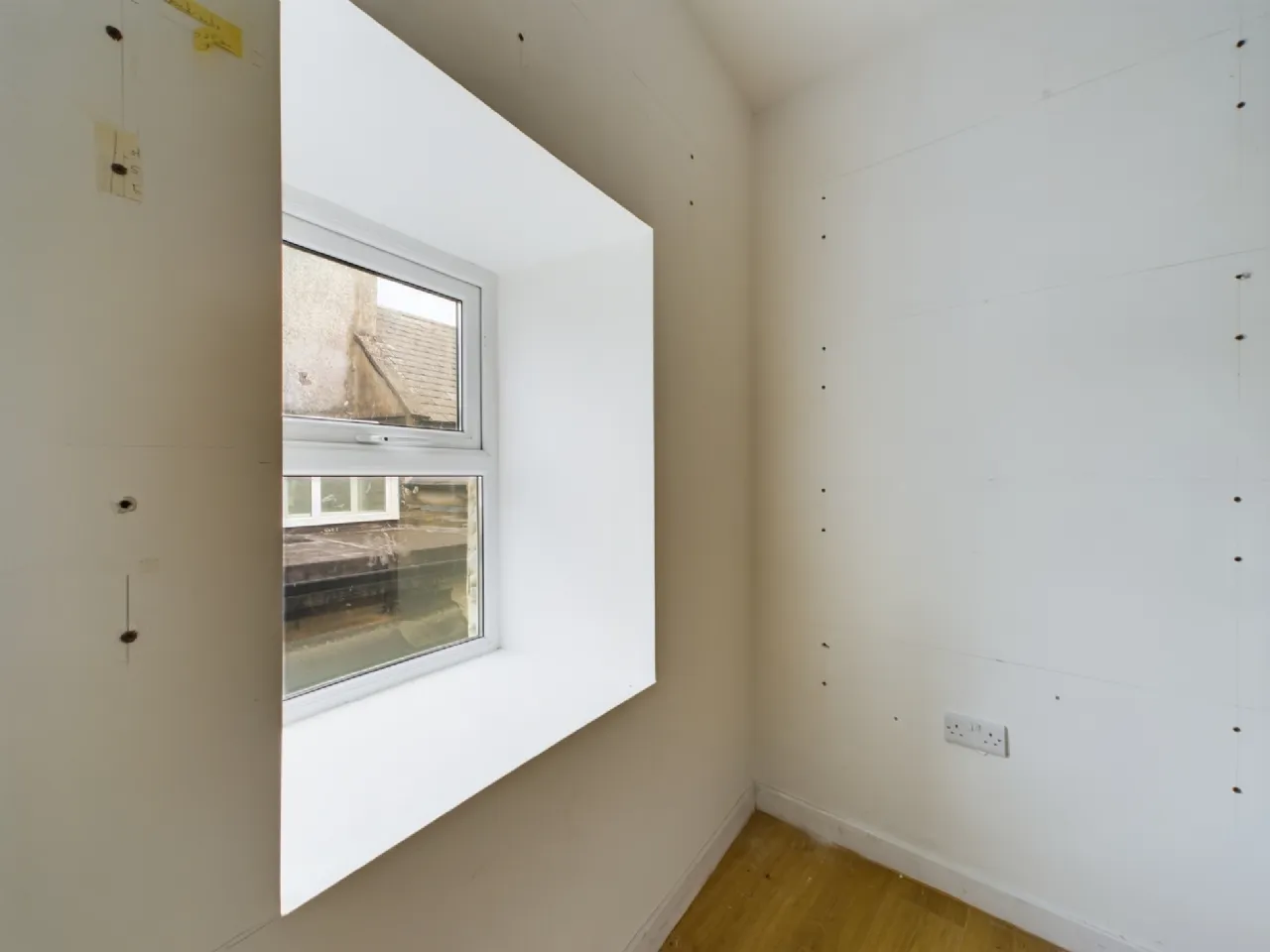 Photo of O'Connell Street, Ennis, Co Clare, V95 YY19