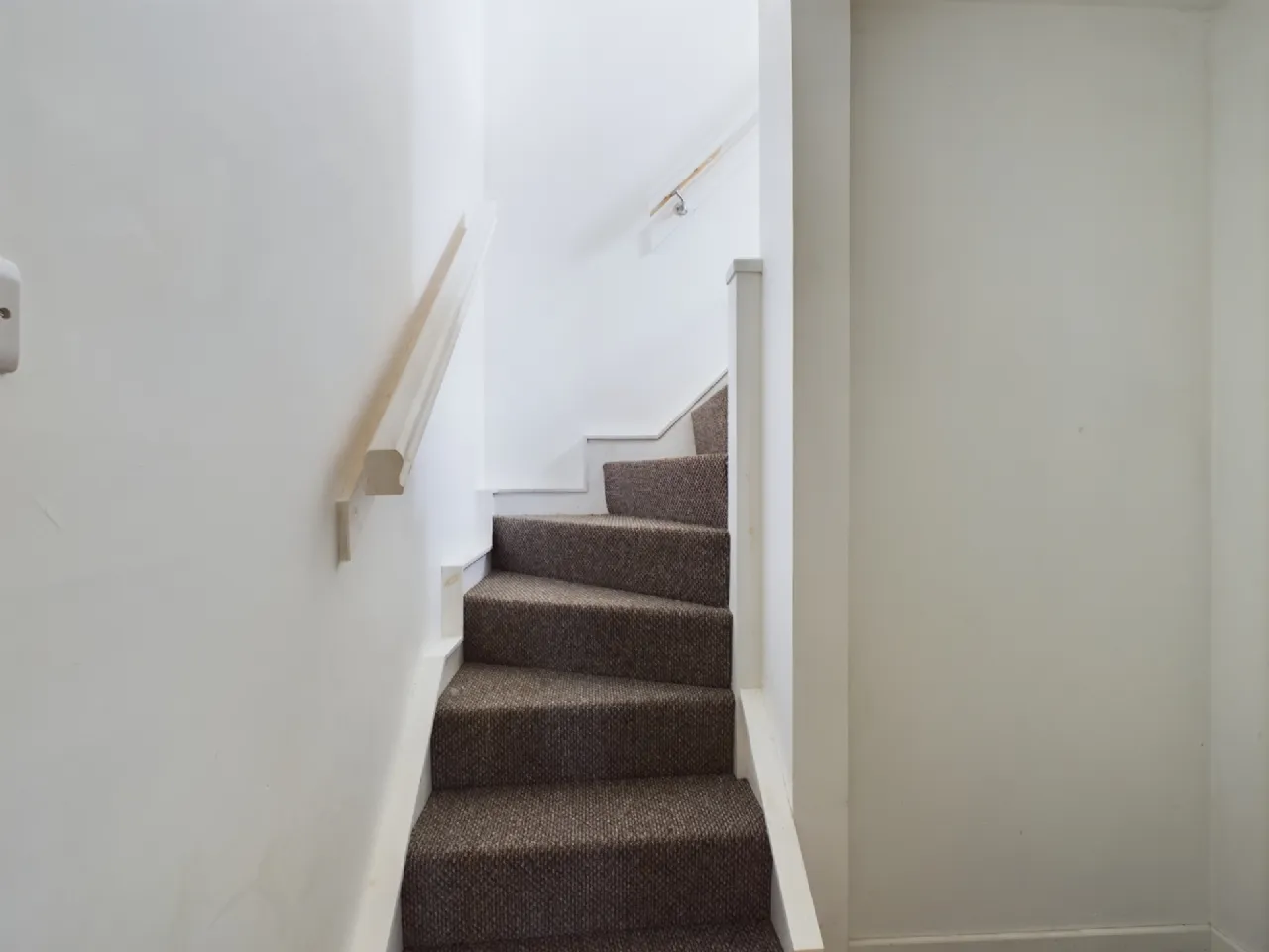 Photo of O'Connell Street, Ennis, Co Clare, V95 YY19