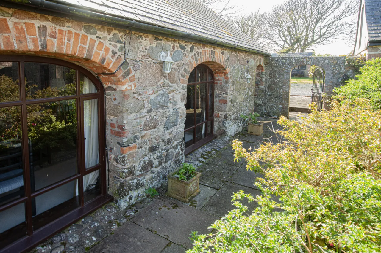 Photo of Gull Cottage, Clougheast Castle, Clougheast, Carne, Co Wexford, Y35P7N0