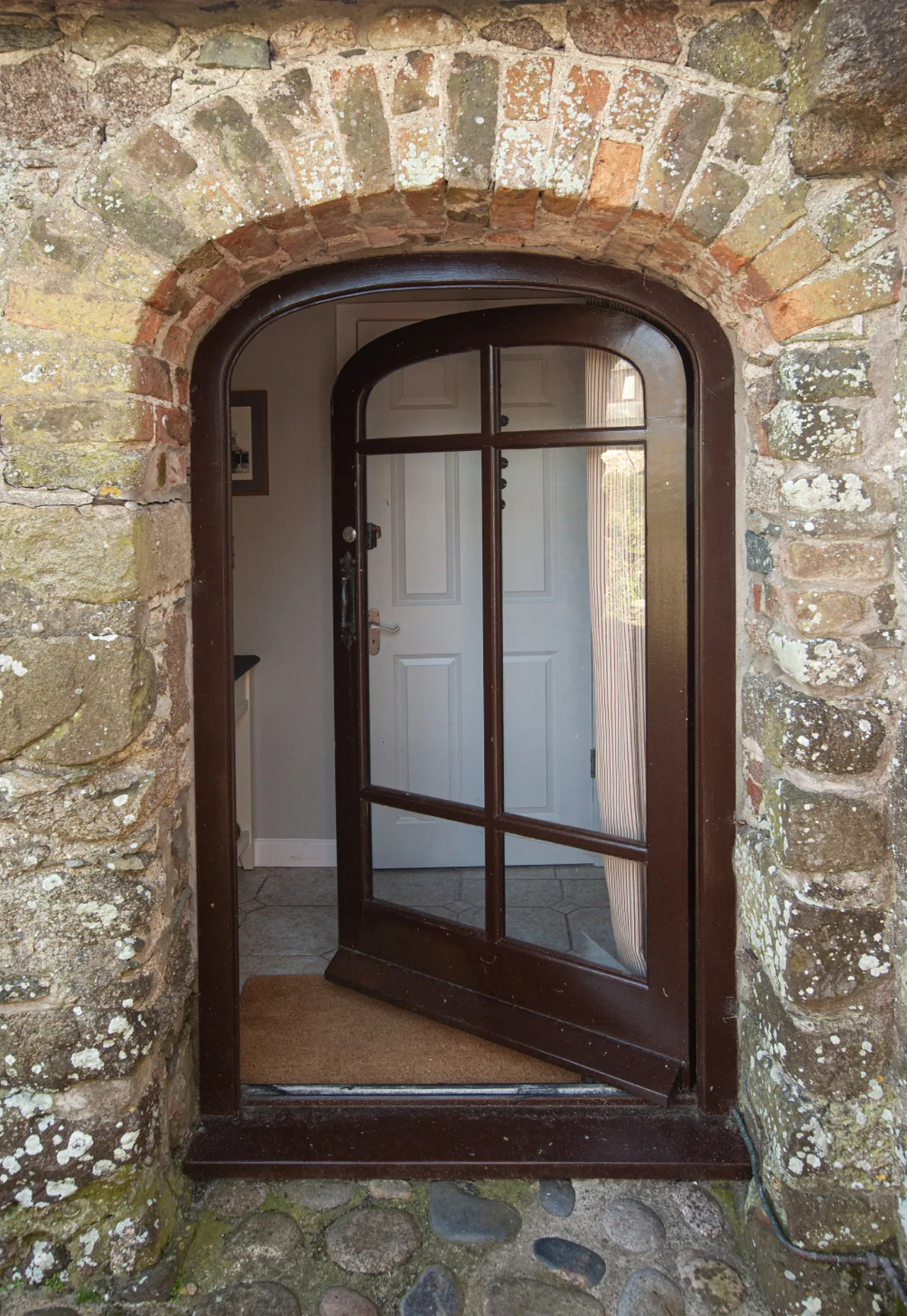 Photo of Gull Cottage, Clougheast Castle, Clougheast, Carne, Co Wexford, Y35P7N0