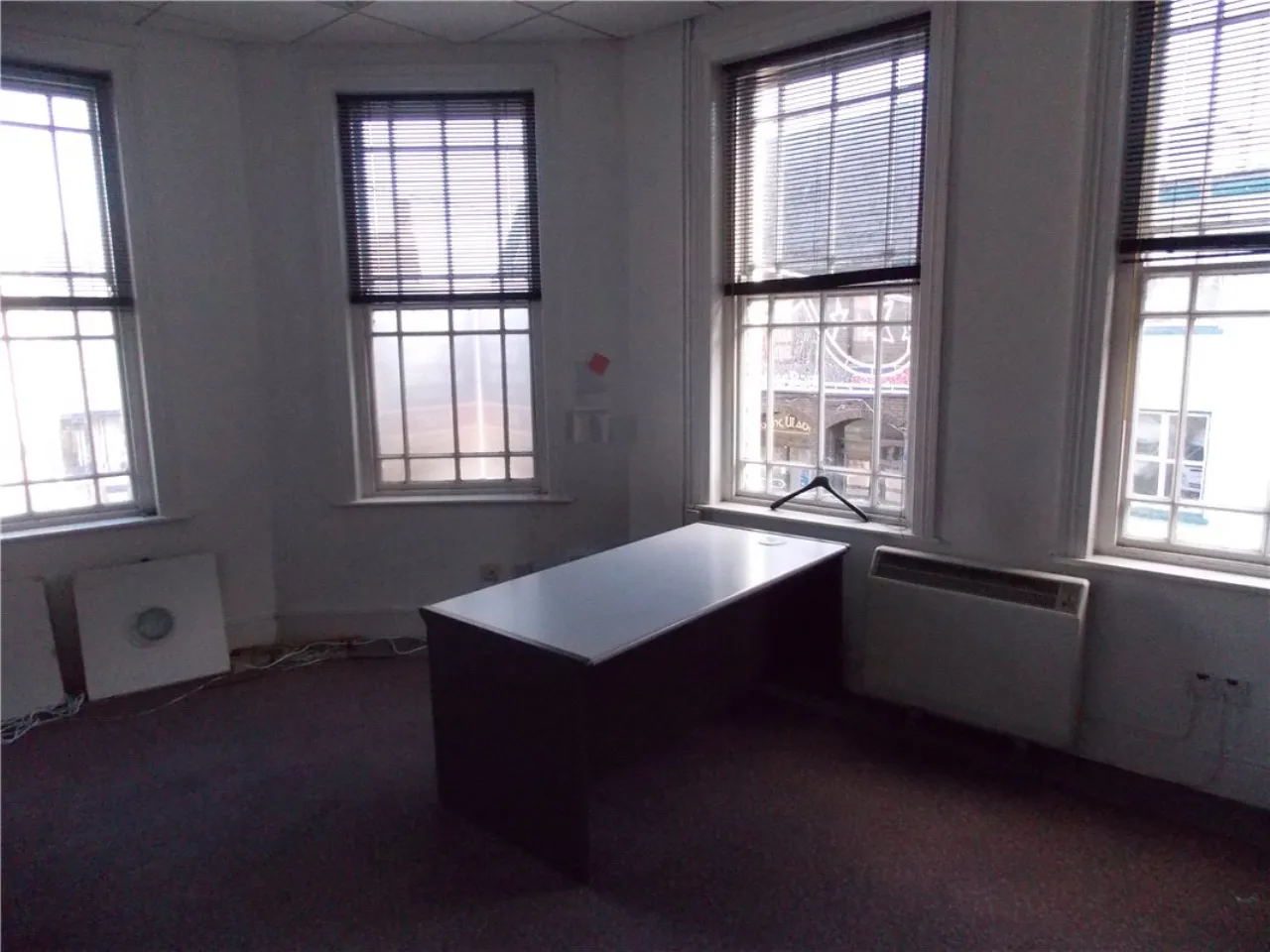 Photo of O'Connell Street, Ennis, Co. Clare, V95 VK16