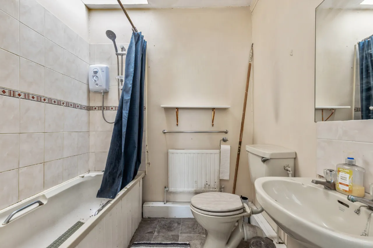 Photo of Corner Shop Premises, 2 Kilree Street,, Bagenalstown,, Co. Carlow, R21E270