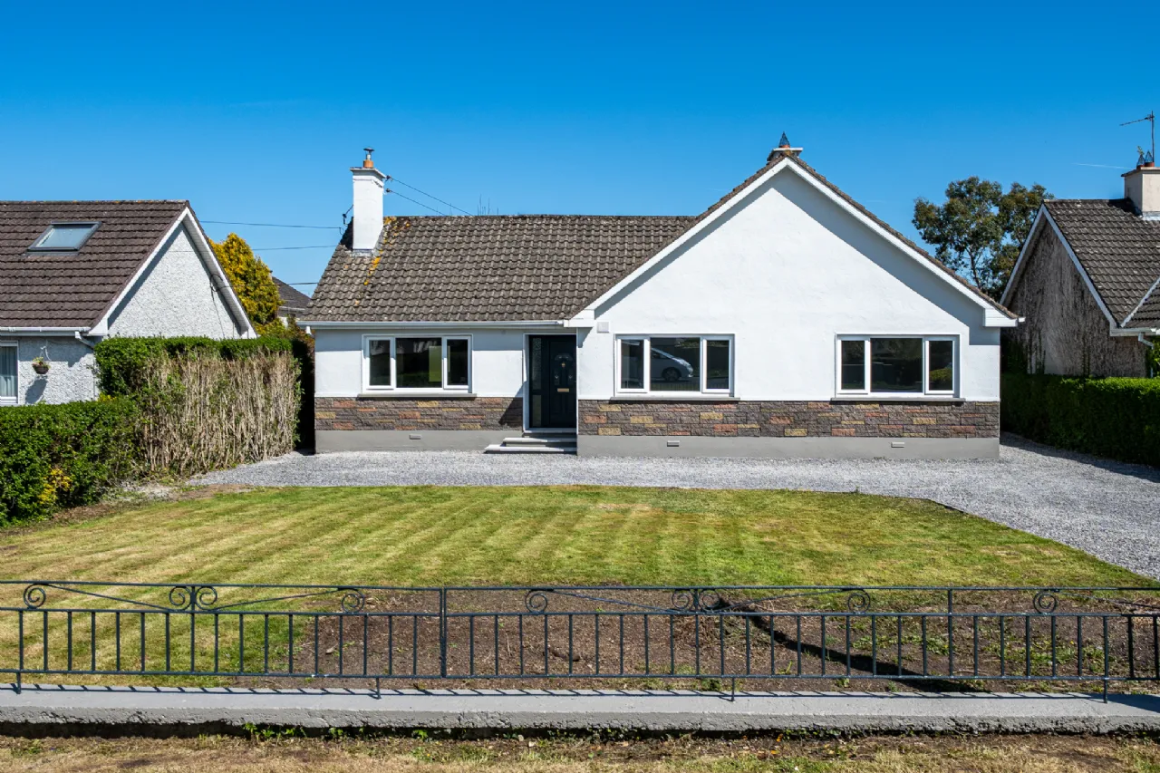 Photo of Mistymoor, Church Road, Tullamore, Co Offaly, R35 HC96