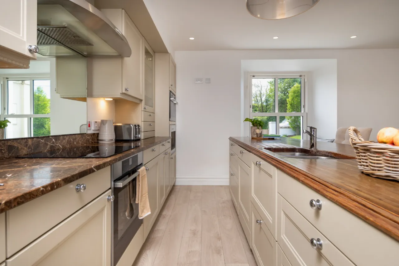 Photo of Earlswood House, Saltmills, Fethard-On Sea, New Ross, Co Wexford, Y34T268