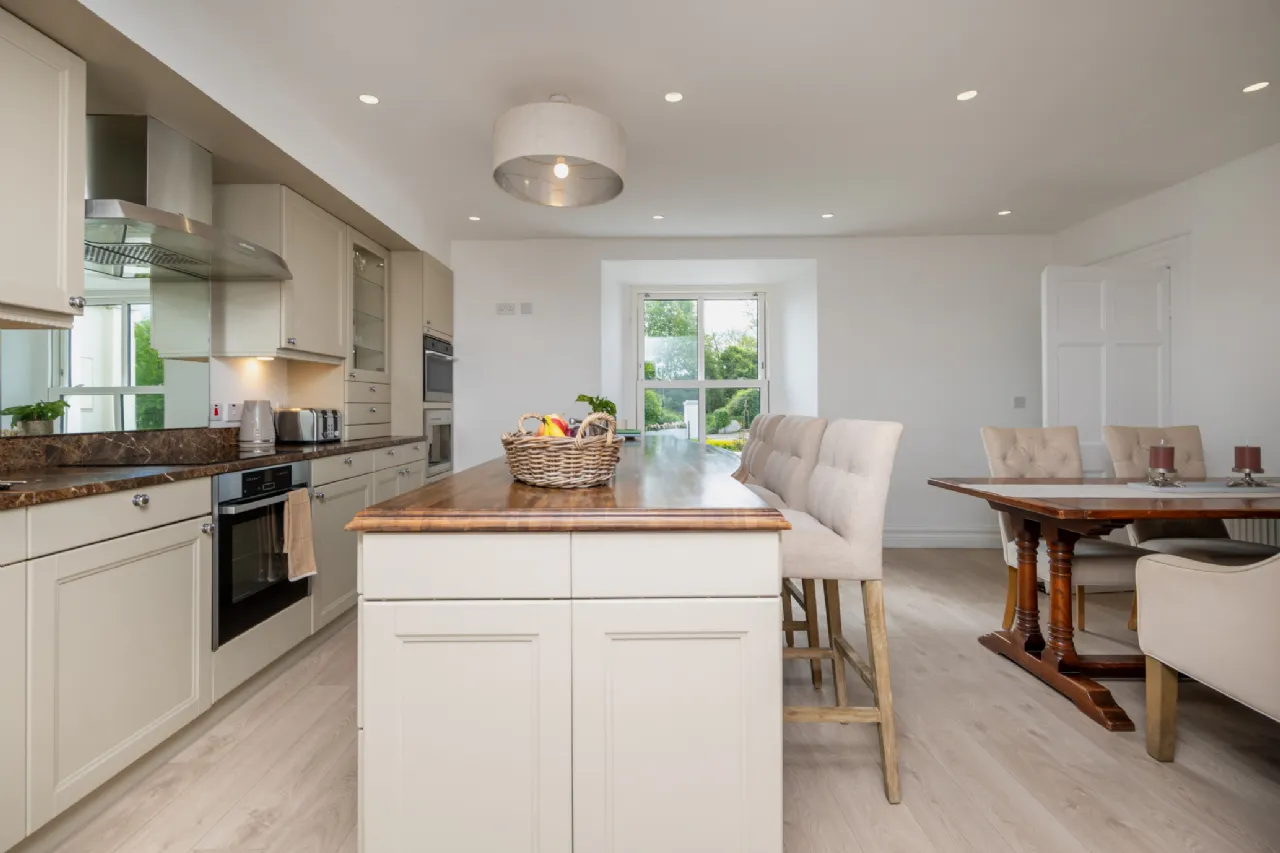 Photo of Earlswood House, Saltmills, Fethard-On Sea, New Ross, Co Wexford, Y34T268