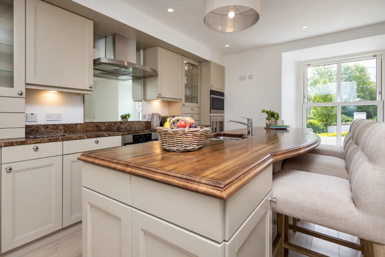Photo of Earlswood House, Saltmills, Fethard-On Sea, New Ross, Co Wexford, Y34T268