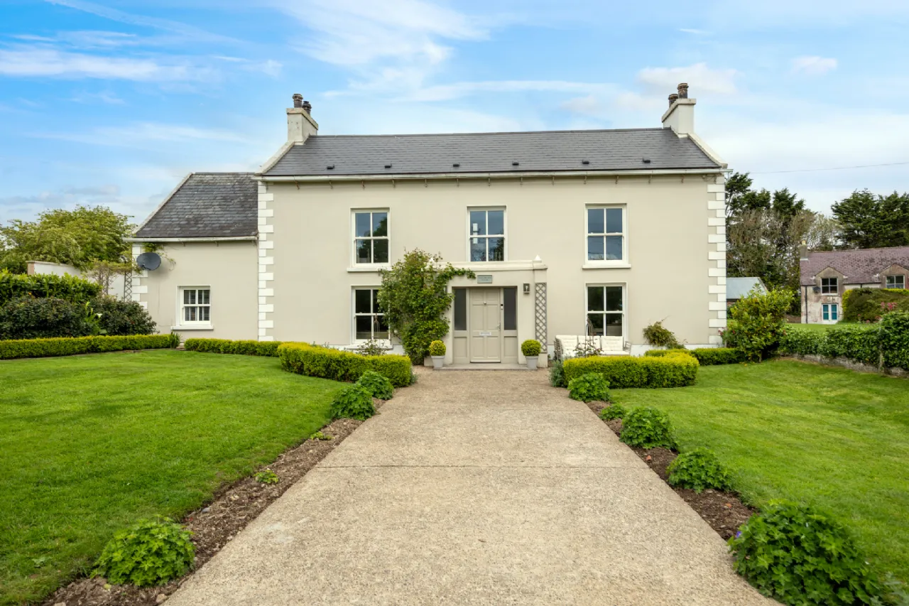 Photo of Earlswood House, Saltmills, Fethard-On Sea, New Ross, Co Wexford, Y34T268