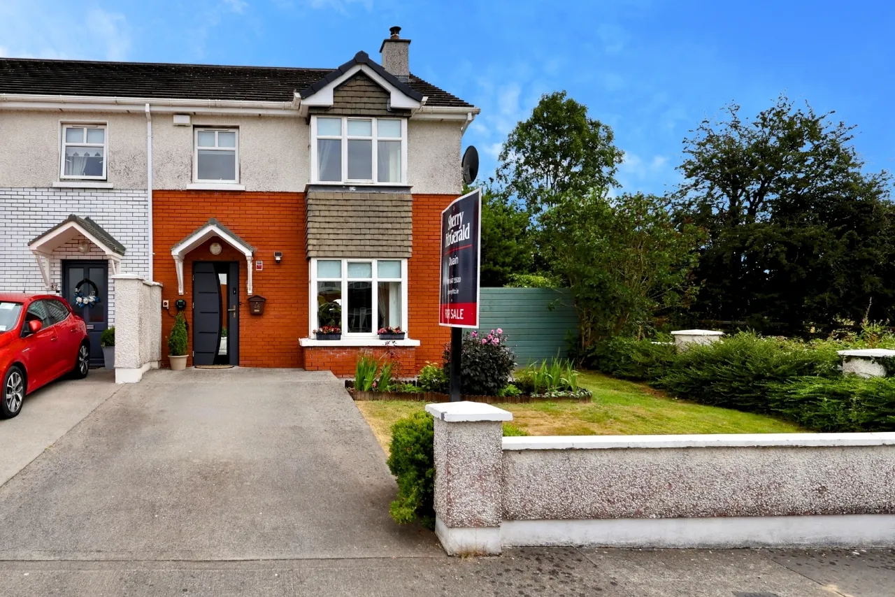Photo of 46 Sli an Choiste, Monksland, Athlone, Co Roscommon, N37D3C6