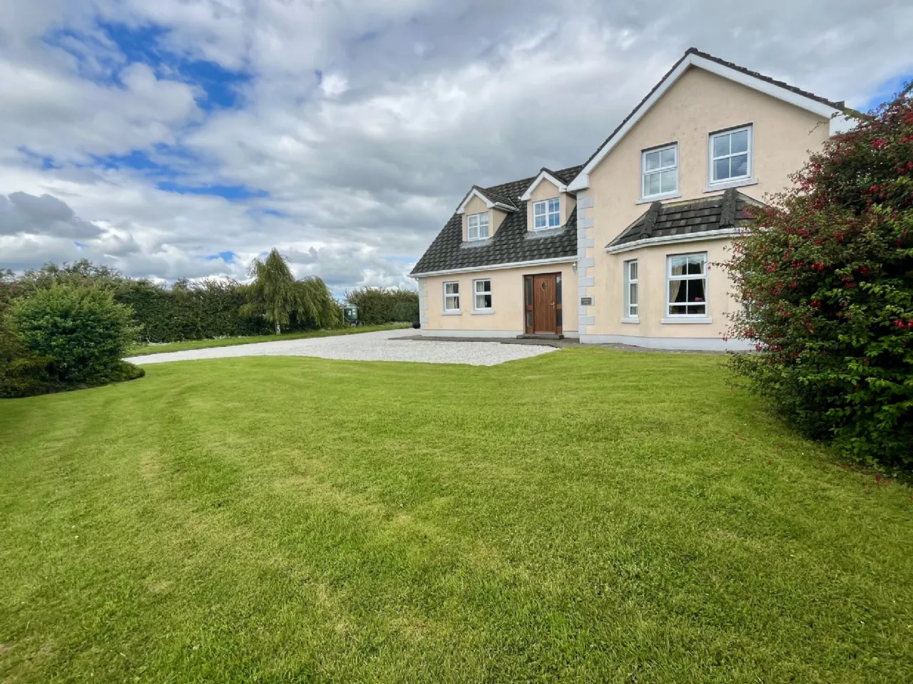 Photo of Falcons Rise, Lisduvogue, Knockmore, Ballina, Co Mayo, F26 T6P2