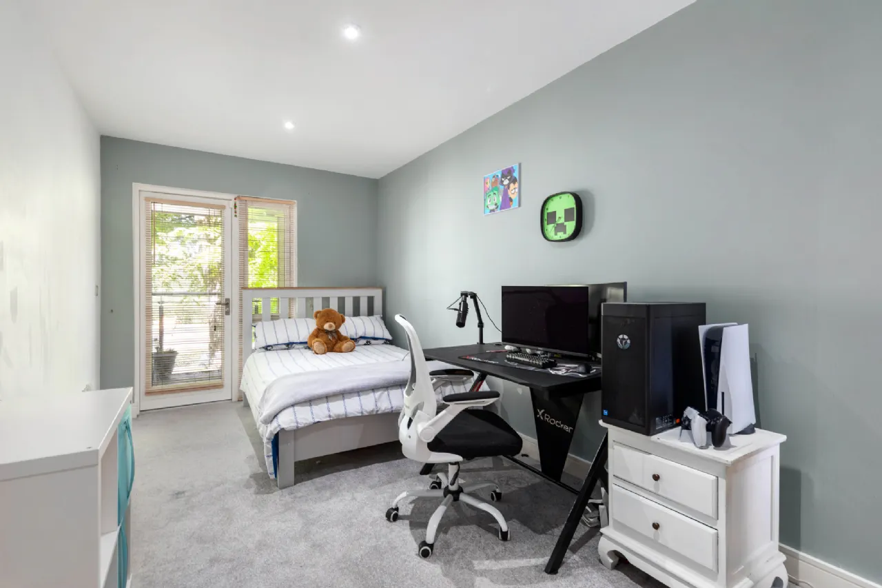 Photo of 9 Sefton Hall, Kelston, Dublin 18, D18 H312