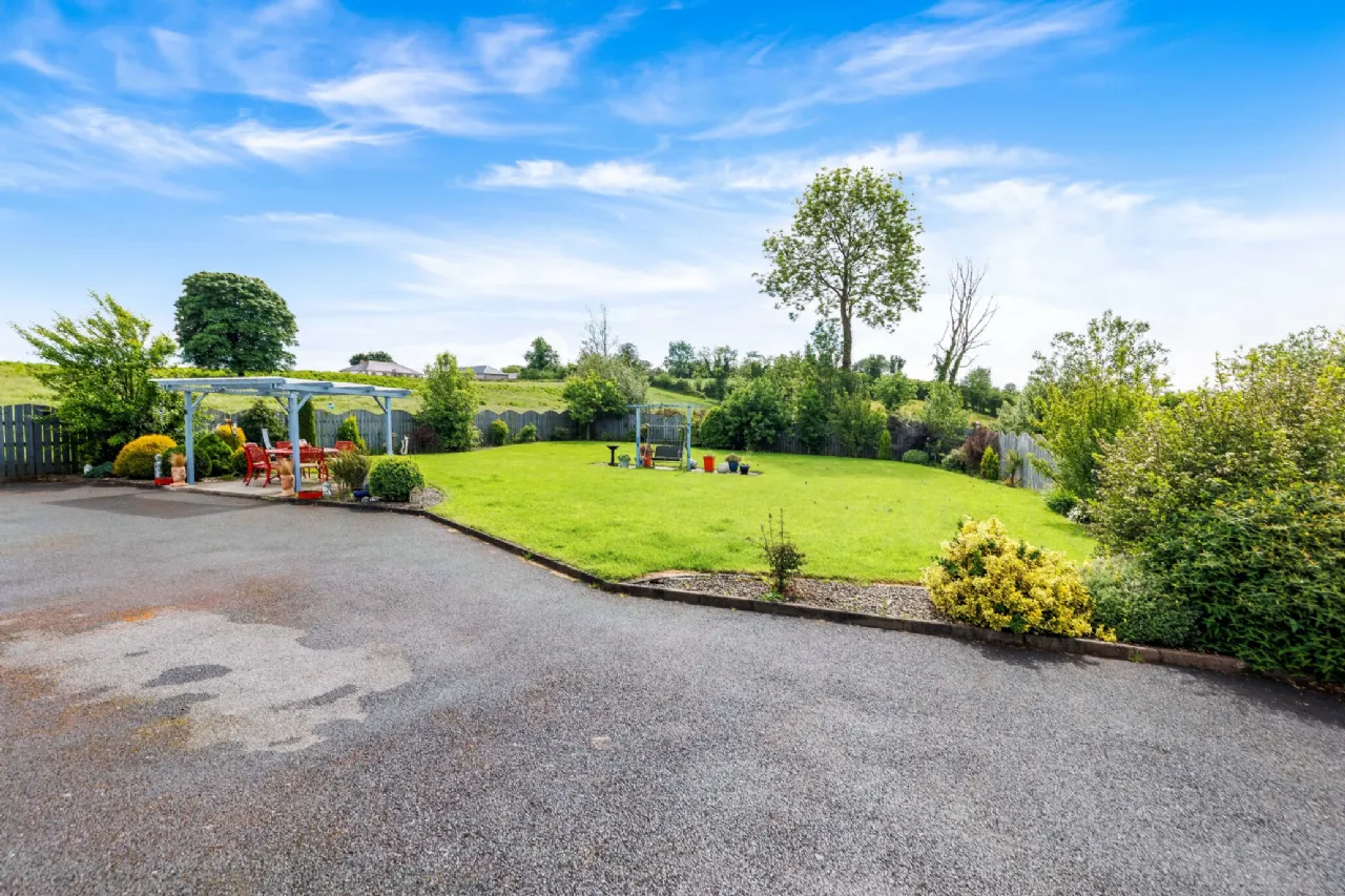 Photo of Shanroe, Scotstown, Co. Monaghan, H18R962