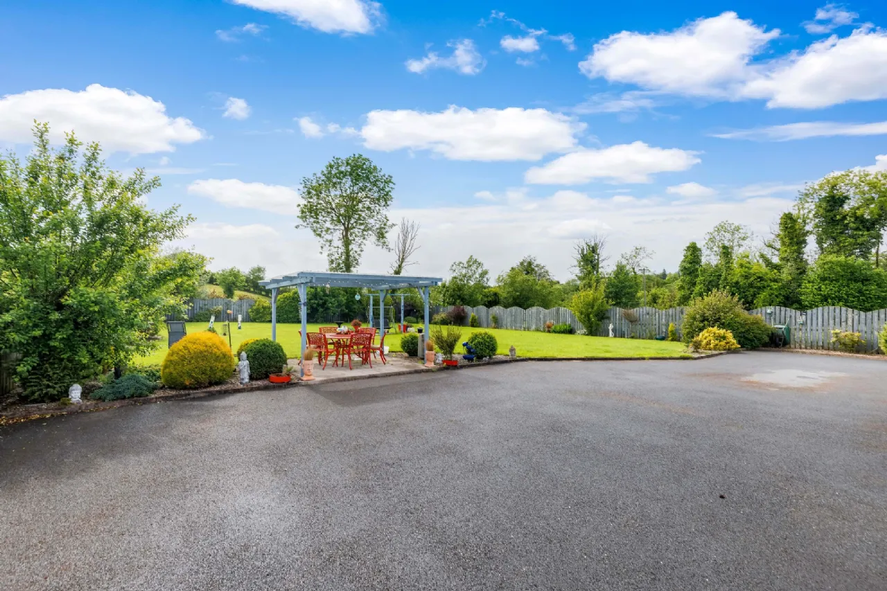 Photo of Shanroe, Scotstown, Co. Monaghan, H18R962