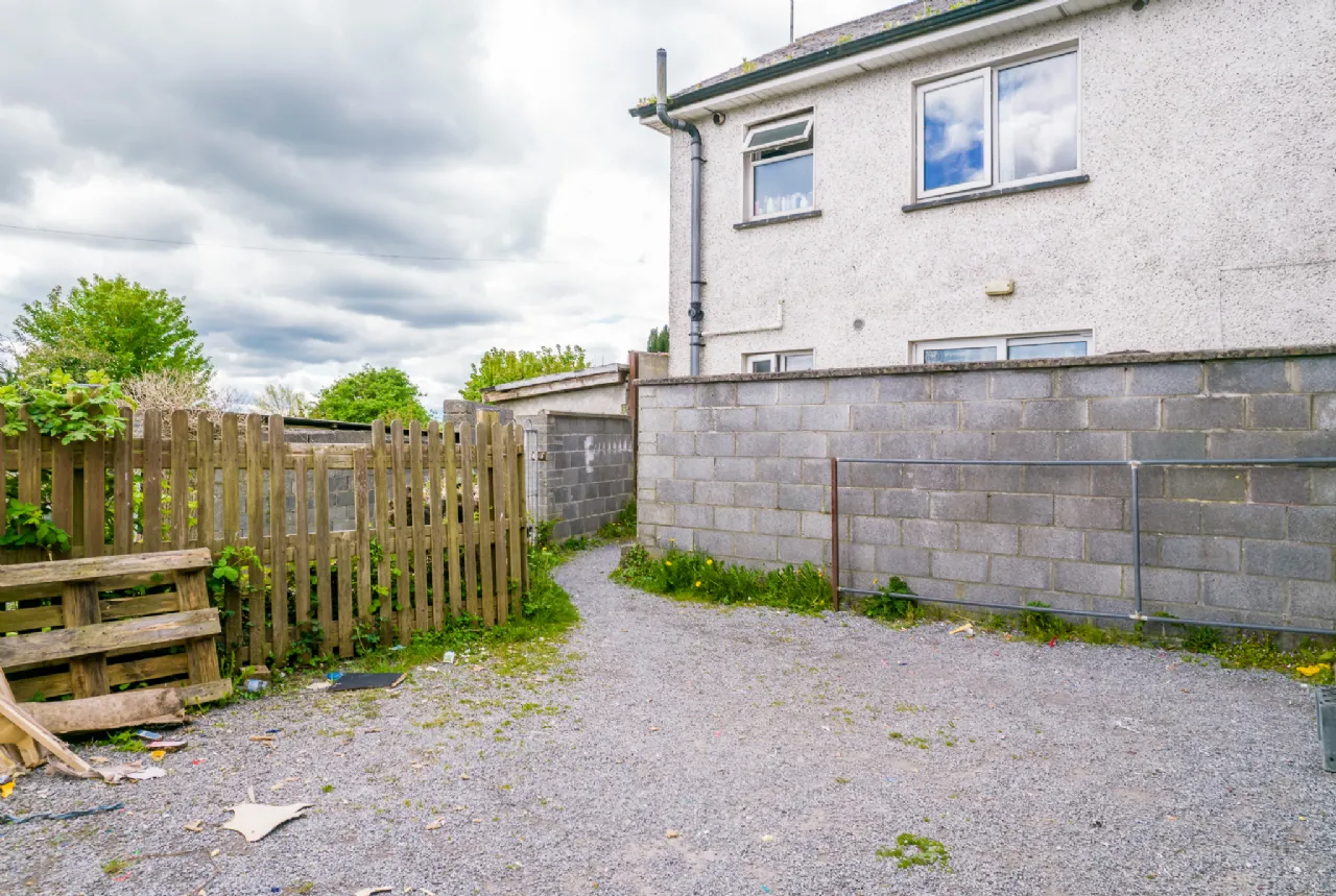 Photo of Public House, Down The Hatch, Church Street, Roscommon, F42WP74