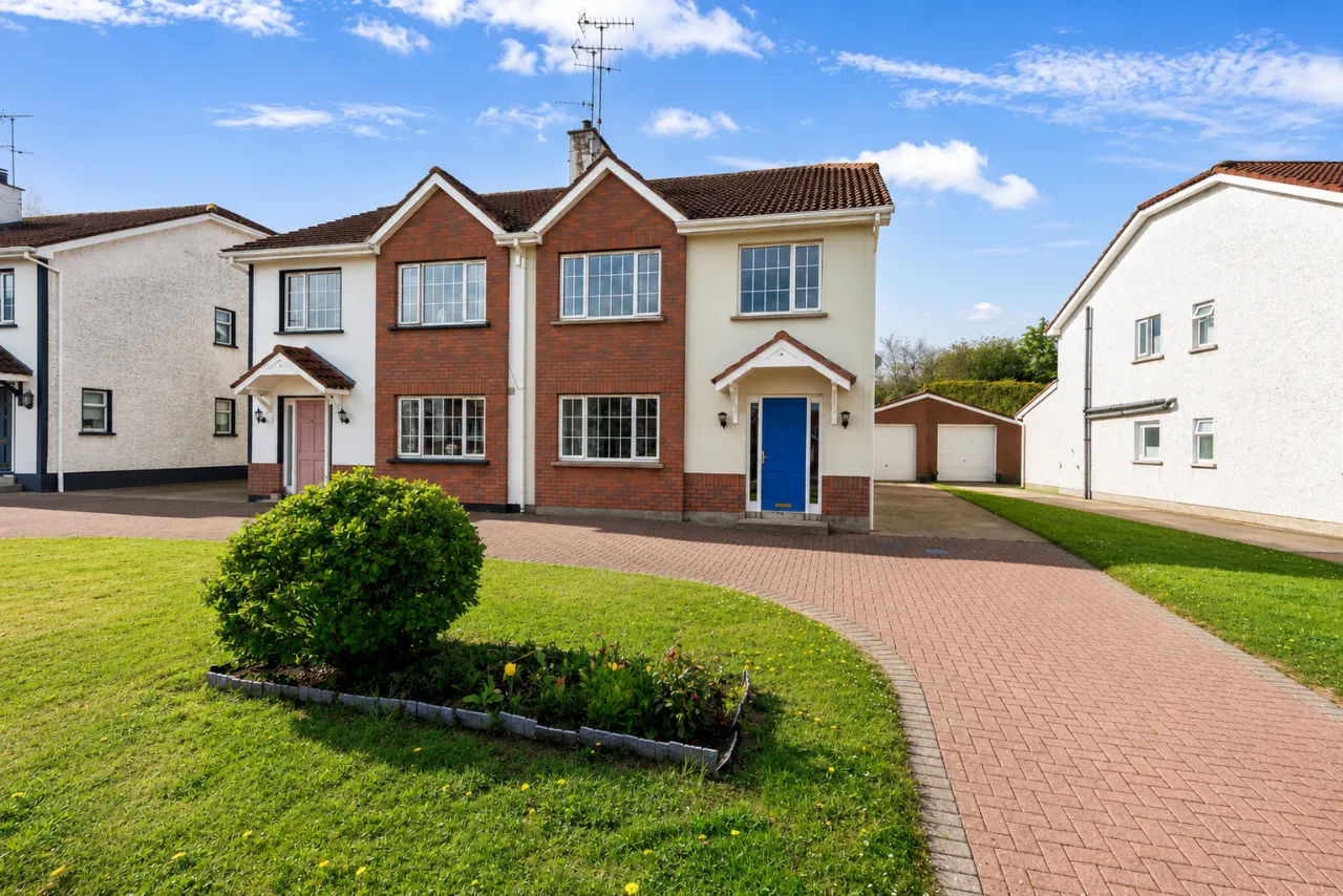 Photo of 33 Glencove Manor, Monaghan Town, H18 AE44