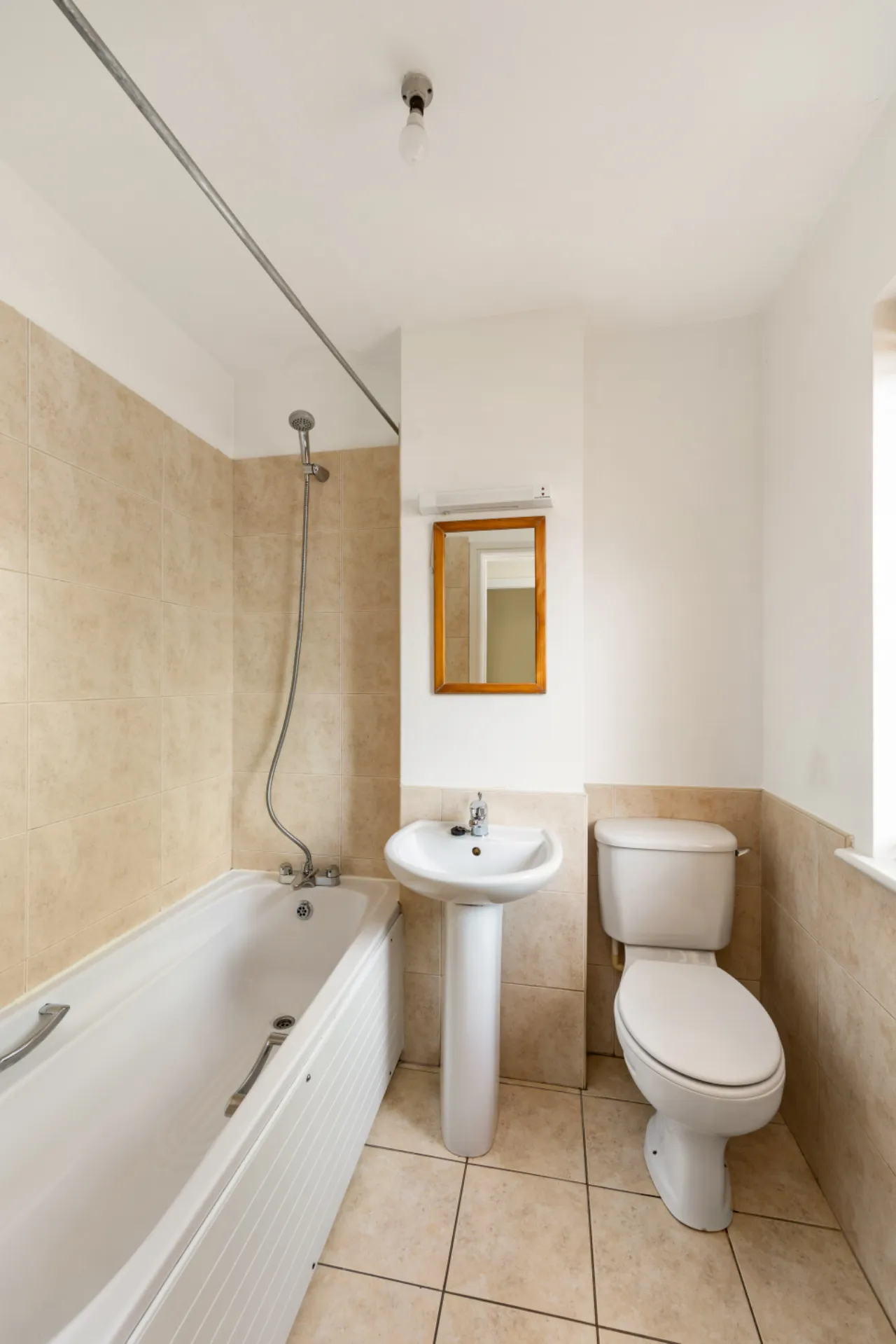 Photo of House 11, 150 Howth Road, Clontarf, Dublin 3, D03 RC62