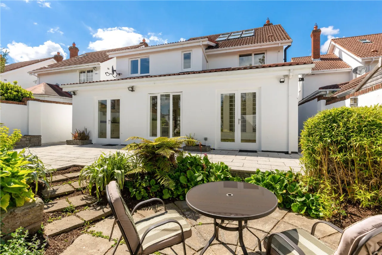 Photo of 35 Cairn Hill, Westminster Road, Foxrock, Dublin 18, D18 W9X0