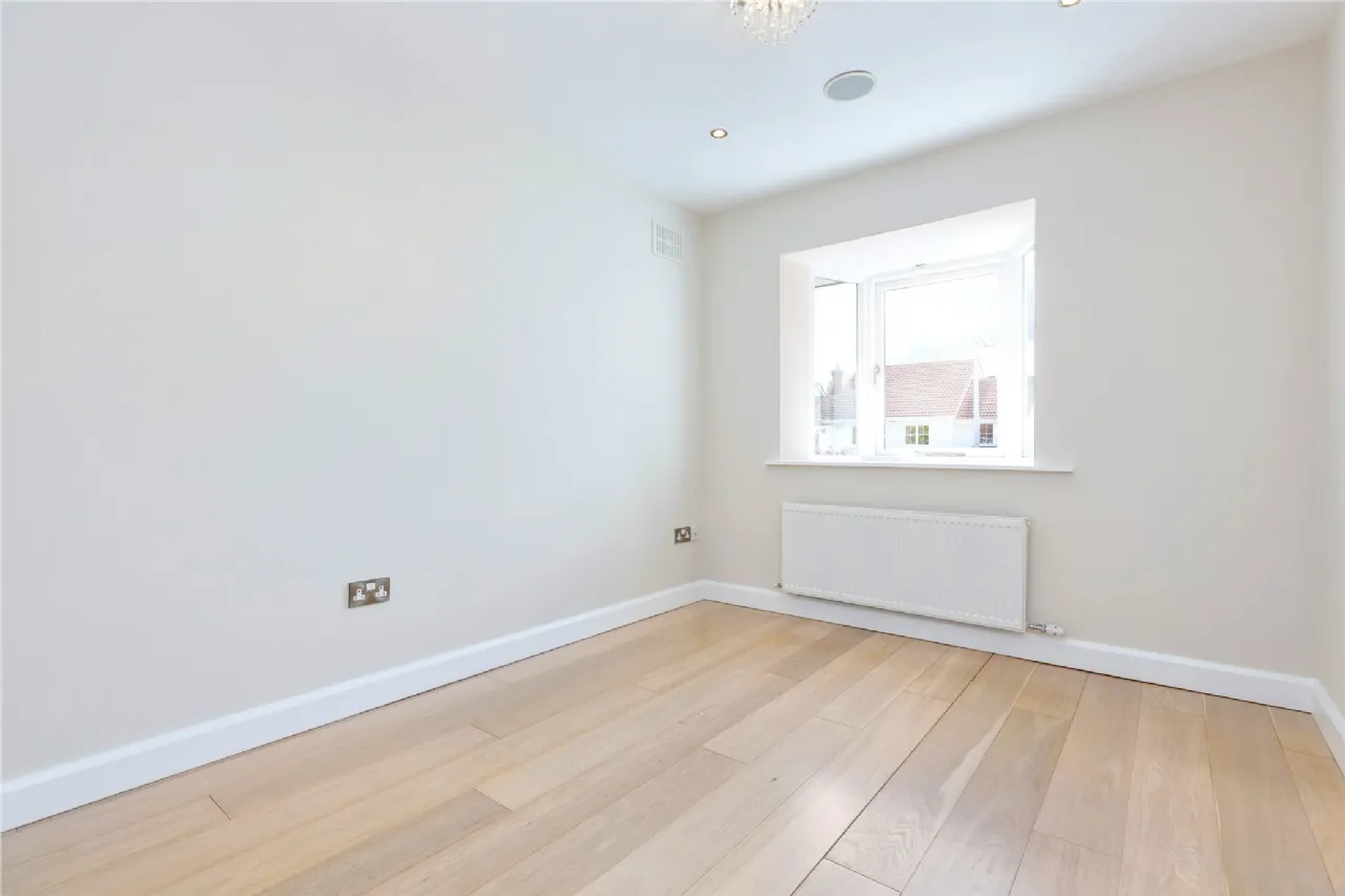 Photo of 35 Cairn Hill, Westminster Road, Foxrock, Dublin 18, D18 W9X0