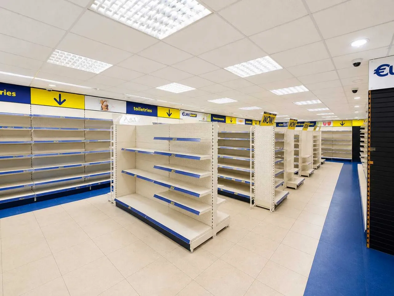 Photo of Unit 15 &16, The Courtyard Shopping Centre, Letterkenny, Co. Donegal