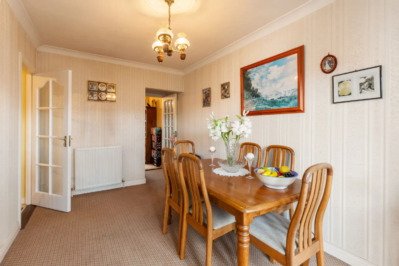 Photo of 14 Willow Grove, Foxrock, Dublin 18, D18 H3E6