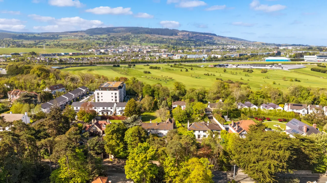 Photo of Goleen, 5 Brighton Road, Foxrock, Dubllin 18, D18 E0X4