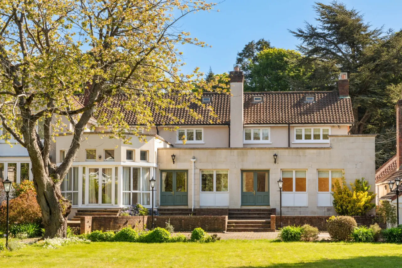 Photo of Goleen, 5 Brighton Road, Foxrock, Dubllin 18, D18 E0X4