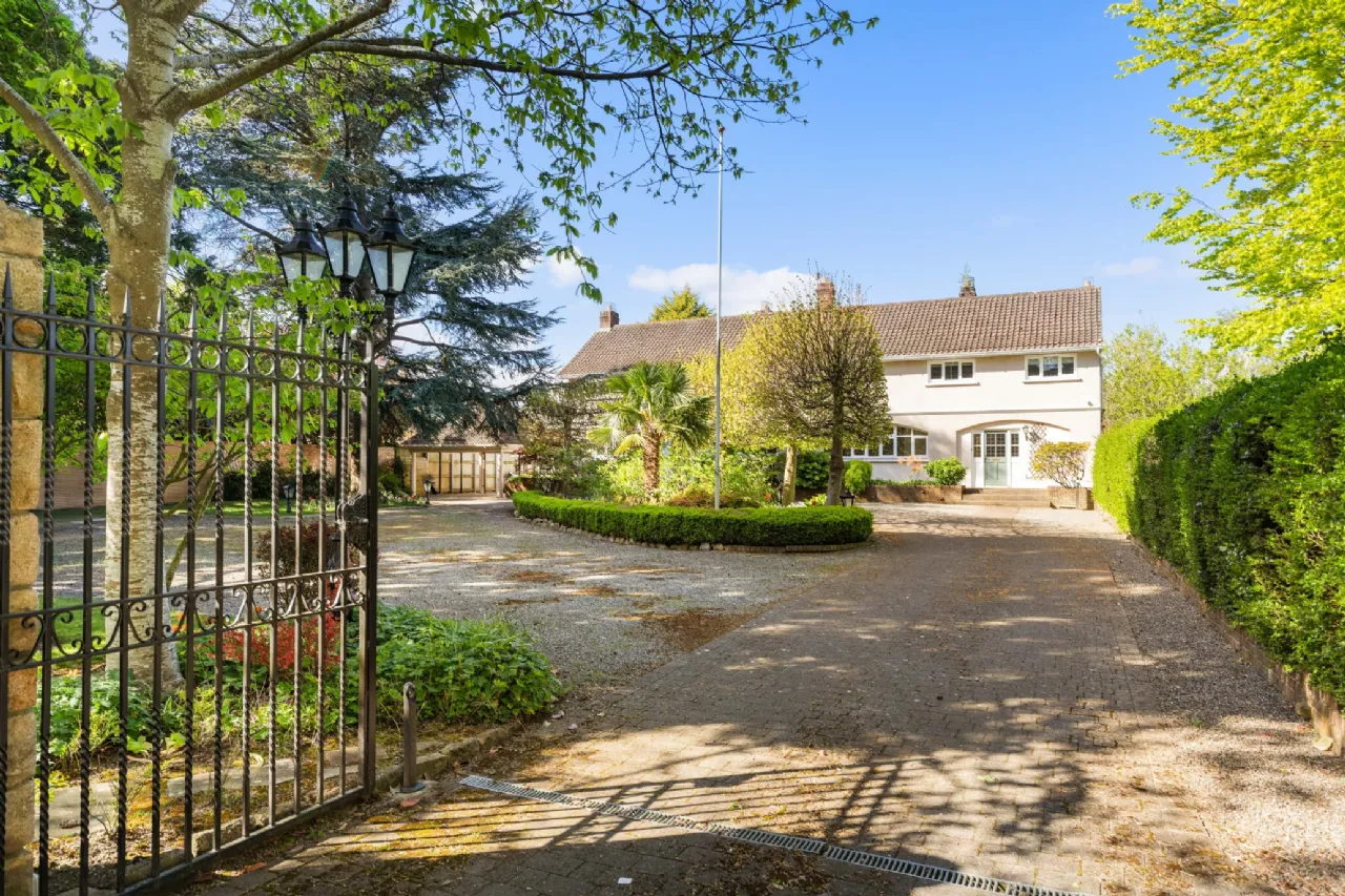 Photo of Goleen, 5 Brighton Road, Foxrock, Dubllin 18, D18 E0X4