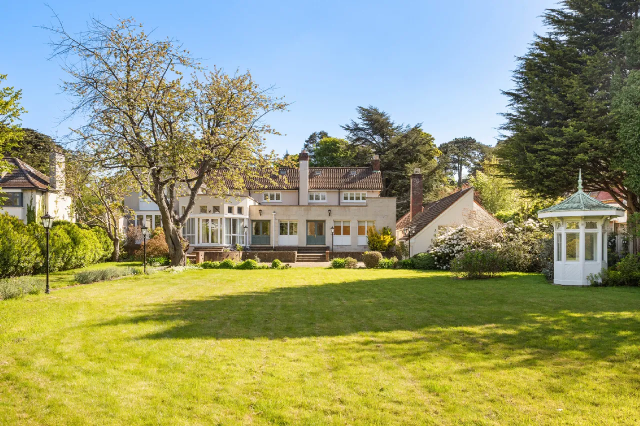 Photo of Goleen, 5 Brighton Road, Foxrock, Dubllin 18, D18 E0X4