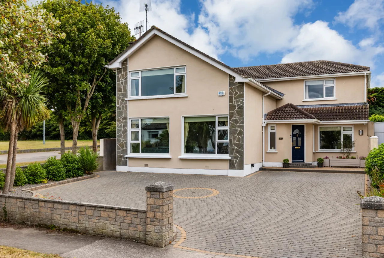 Photo of 27 Thormanby Lawns, Howth, Co. Dublin, D13FX20