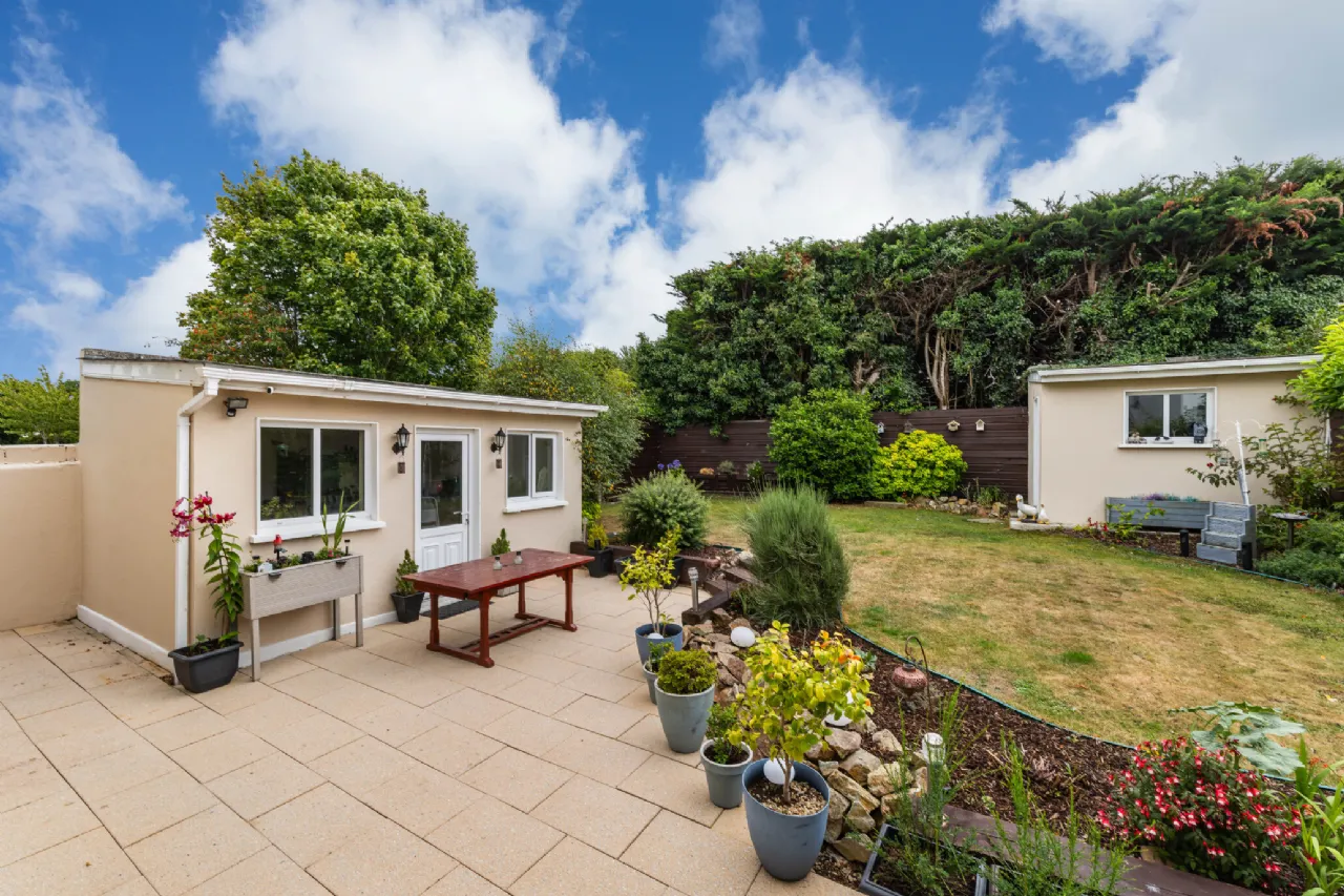 Photo of 27 Thormanby Lawns, Howth, Co. Dublin, D13FX20