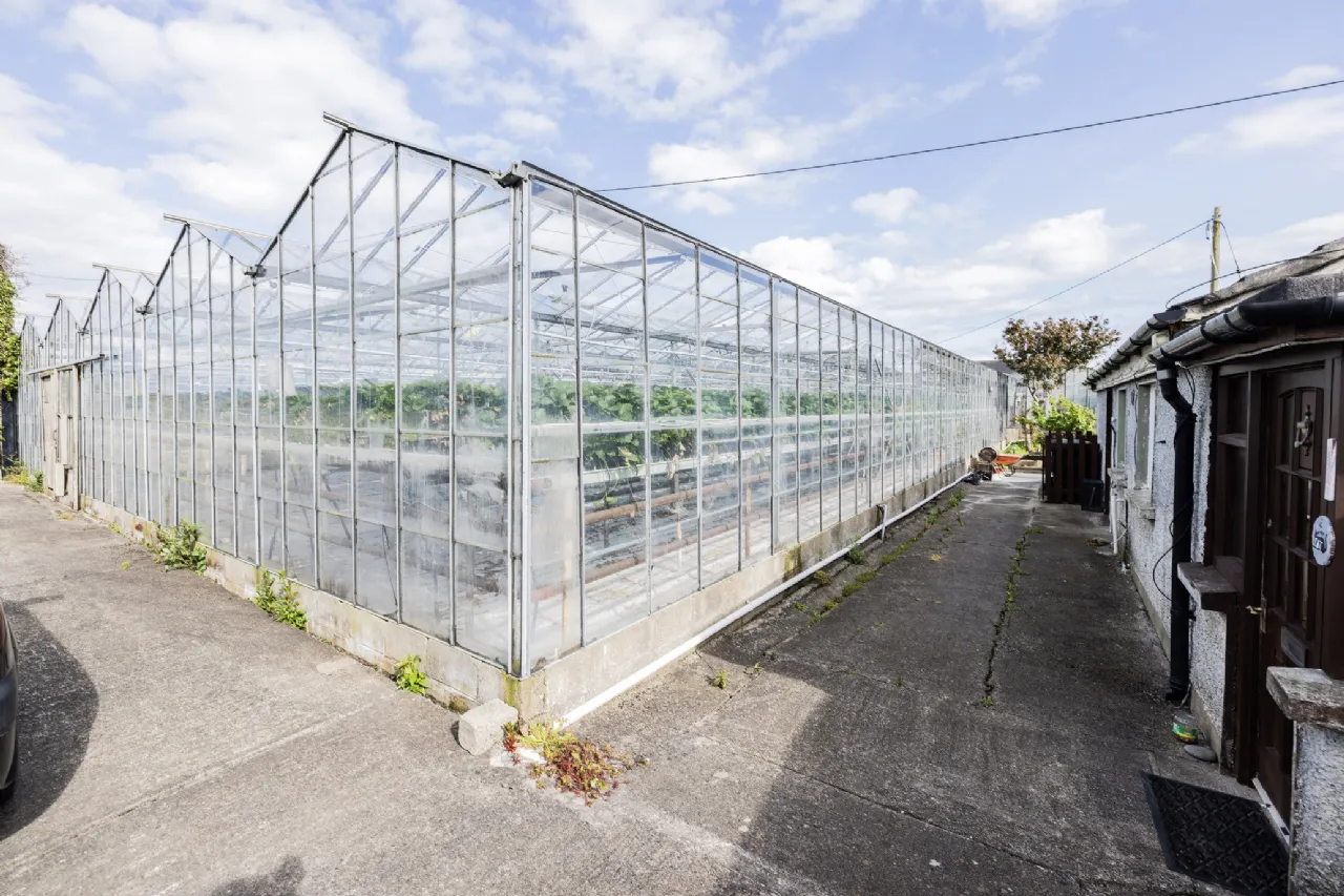 Photo of House and Glasshouses, Sundrive Road, Rush, Co. Dublin, K56 FH32