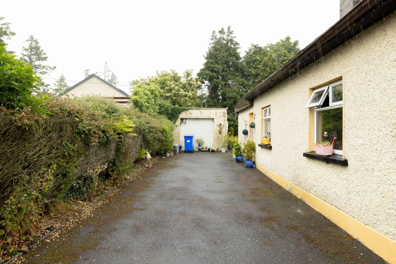 Photo of Archdale, Ashe Rd, Rathgowan, Mullingar, WH., N91RP73