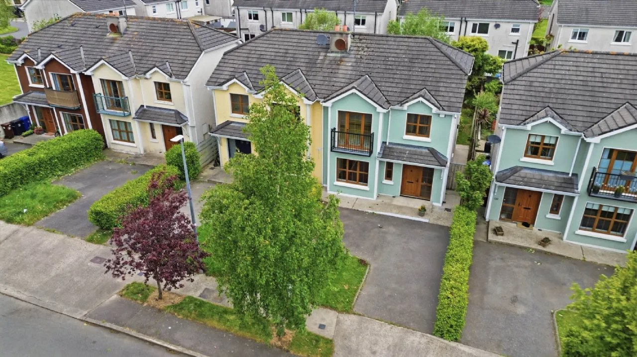 Photo of 121 Meadowgate, Gorey, Co. Wexford, Y25 Y5T9